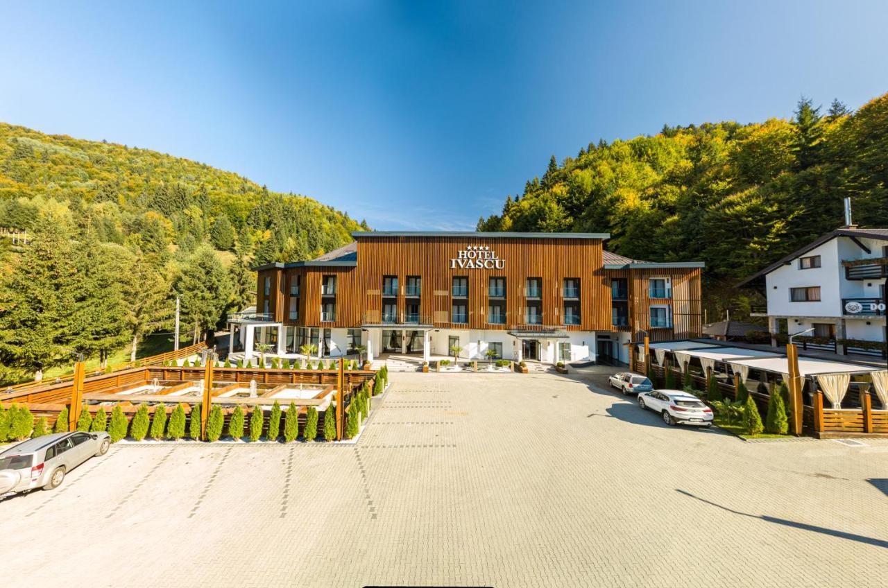 Hotel Ivascu Moisei Exterior foto